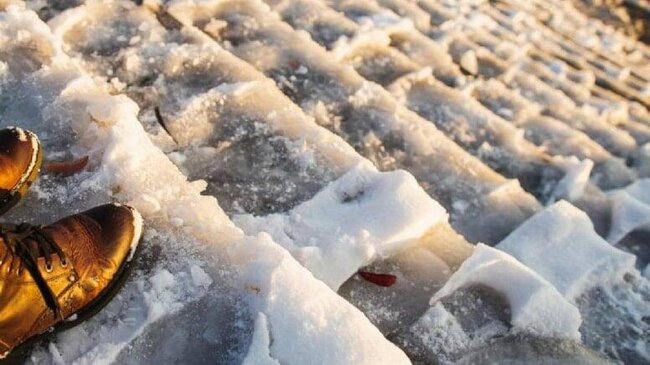 Nə duz, nə də qum: Buzlu yolları təhlükəsiz edən ən yaxşı üsul tapıldı