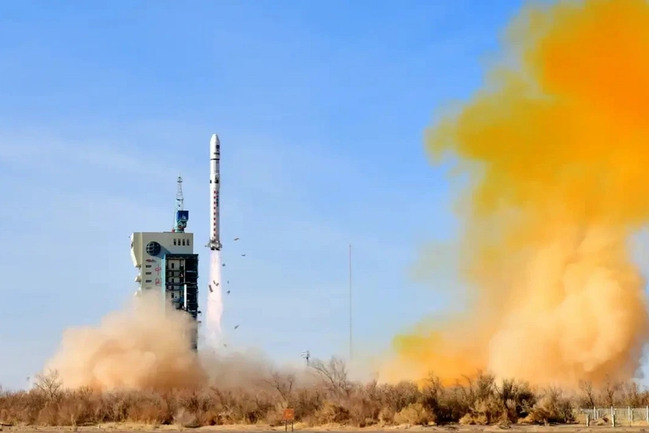 Pakistan kosmosa ilk hiperspektral peykini buraxıb