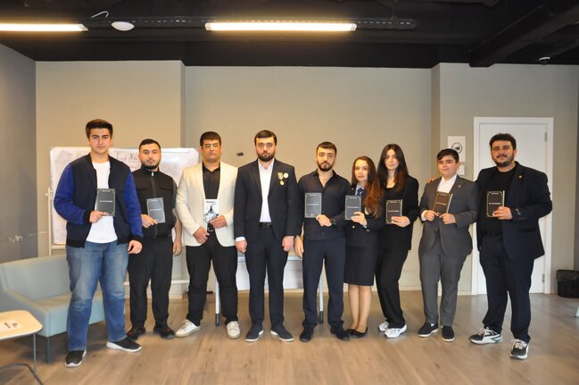 "Siyasət və Rəğbət" kitabını təqdimatı keçirildi