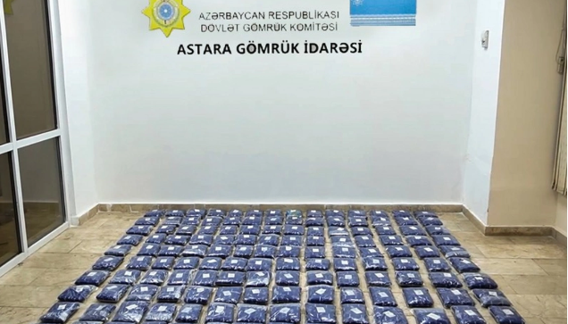 Astarada gömrükçülər 100 kiloqramdan çox narkotikin ölkəyə keçirilməsinin qarşısını alıblar