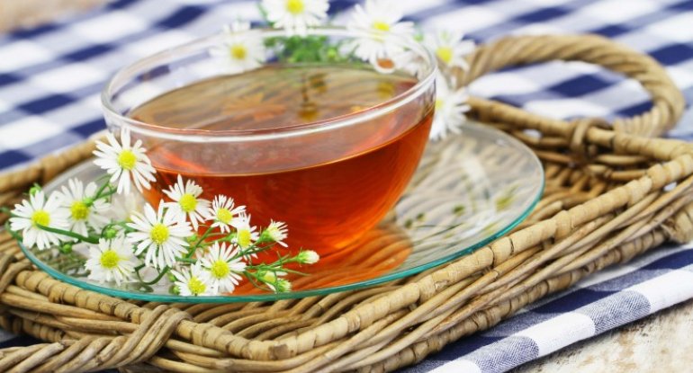 Niyə bitki çayları içməliyik?