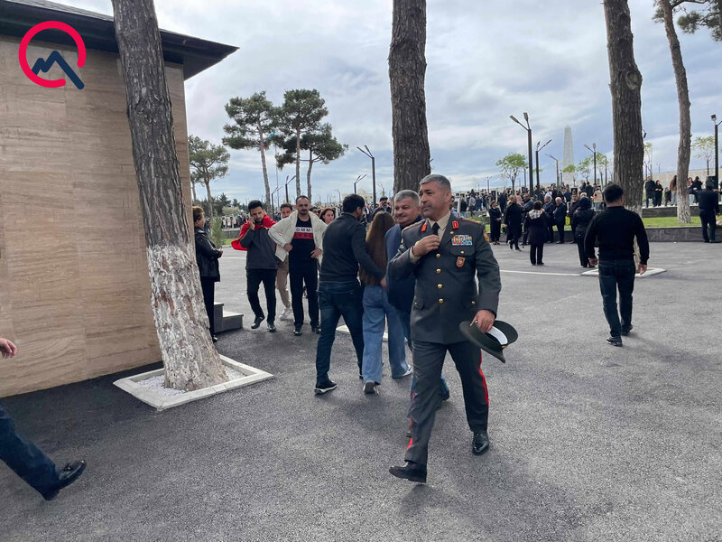 Mais Bərxudarov uzun müddət sonra - Fotolar