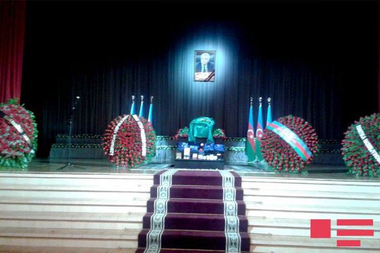 Nazir Natiq Əliyevin vida mərasimi başa çatdı - FOTOLAR