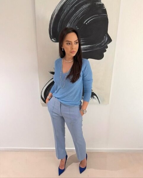 Ebru Gündeşdən milyon dollarlıq paylaşım - Hər kəs bu FOTODAN DANIŞIR: dodaq uçuqladan MƏBLƏĞ