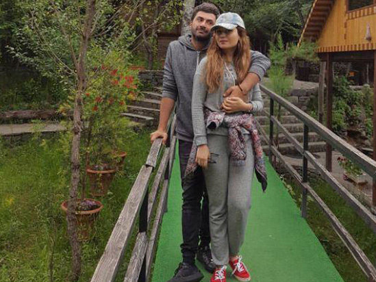 Görənlər Zaur və Günayın bu FOTOLARINDAN danışır