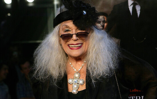 "Böyük şəhərdə seks" ilə məşhurlaşan aktrisa 94 yaşında vəfat edib