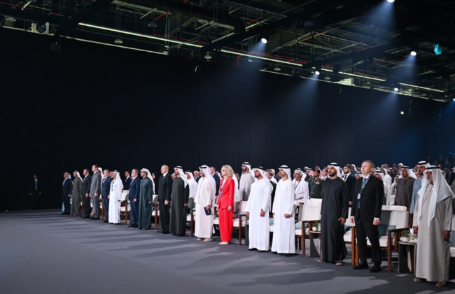 Əbu-Dabidə İlham Əliyevin BƏƏ Prezidenti ilə görüşü olub