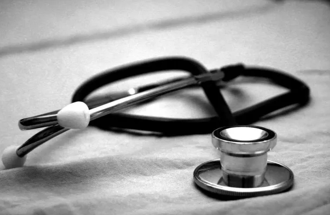 Niyə sinə ağrısını görməzdən gəlmək olmaz?