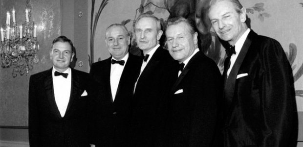 Dünyanın ən varlı ailələrinin SİYAHISI