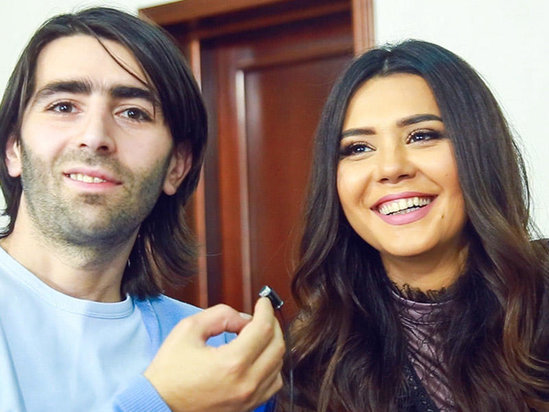 Rəqqasə Oksana üçüncü dəfə ərə gedir