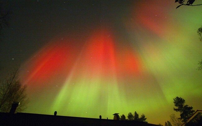 Yerdə güclü maqnit qasırğası başladı