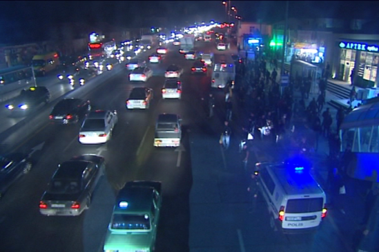 Bu yolda hər gün niyə tıxac yaranır? - VİDEO