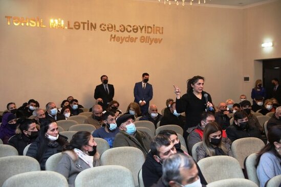 Nizami rayonunun Keşlə qəsəbə sakinləri ilə səyyar görüş ilə keçirilib