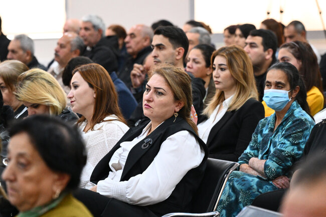 Azərbaycanca "hamınızı öldürəcəyik" deyib - Fotolar