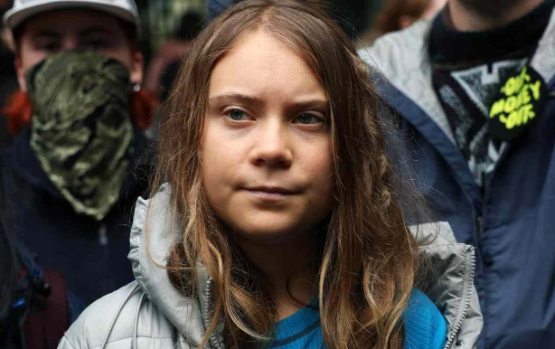 Qreta Tunberqə qarşı cinayət işi açılıb