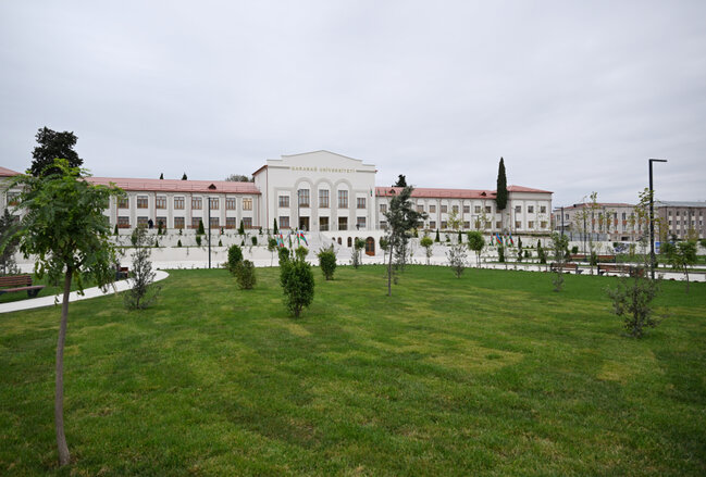 Qarabağ Universitetindən - Fotolar