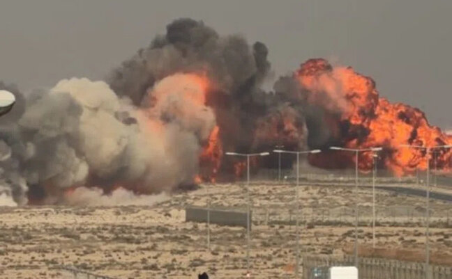 Dubayda aviaşou zamanı qəza - Video