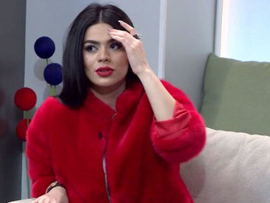 Rəqsanənin 20 yaşlı qızı: Onunla münasibətimiz 2 il çəkdi - FOTO