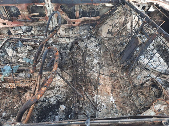 Şirvanda narkoman avtomobili oğurlayaraq yandırdı – FOTO
