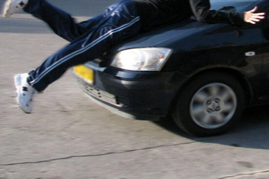 Bakıda 14 yaşlı oğlanı maşın vurub öldürdü