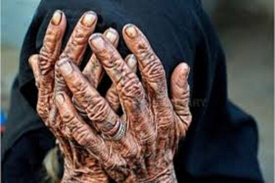 Tibb bacısı qocaları zəhərləyib ÖLDÜRDÜ