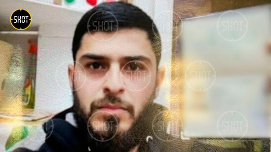 Azərbaycanlı taksi sürücüsü sərnişinlərini DOĞRADI - FOTO