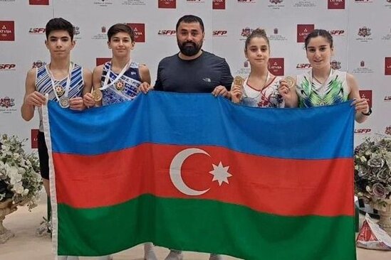 Azərbaycan gimnastları beynəlxalq turnirdə üç qızıl, bir gümüş medal qazanıblar