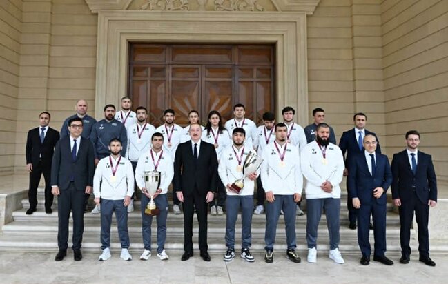 Güləşçilərimiz qalib Azərbaycan xalqını uğurla təmsil ediblər