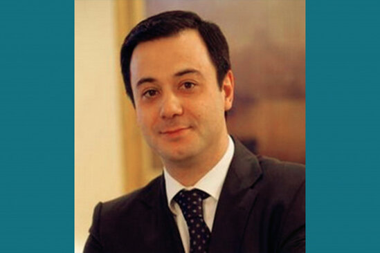 Polkovnik oğlu, nazir qaynı, siyahıda 2-ci - UNUDULAN MƏMURLAR