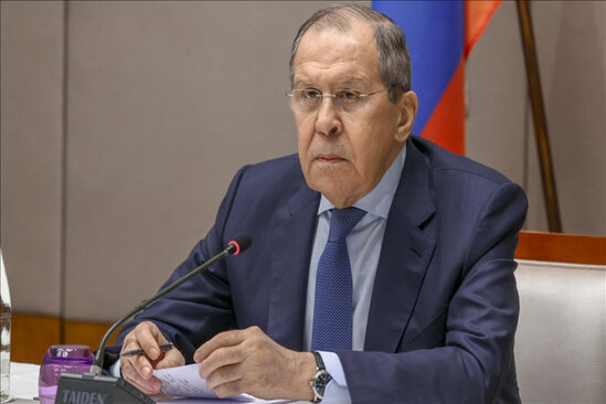 "Zelenskini müharibəni davam etdirməyə sürükləyirlər" - Lavrov