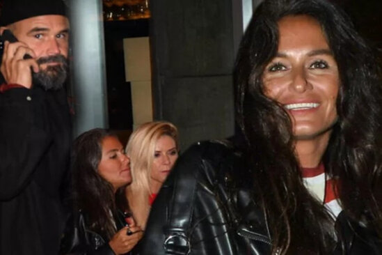 Sevgilisi ilə yataq fotolarını PAYLAŞDI