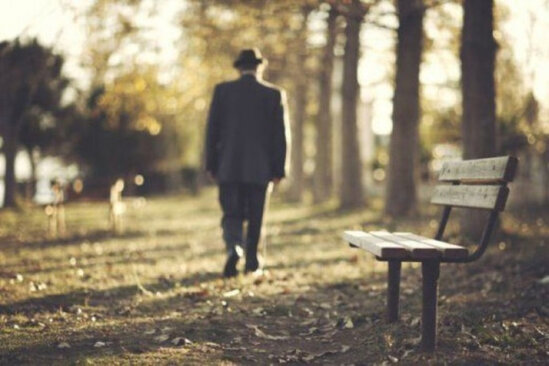 64 yaşlı kişi 3 aydır İTKİN DÜŞÜB