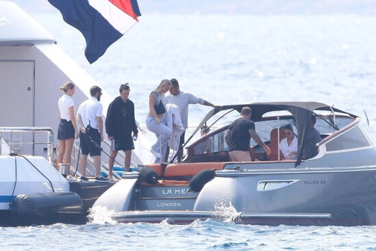 David Bekhemın Fransadakı YAXTA TƏTİLİ - FOTO