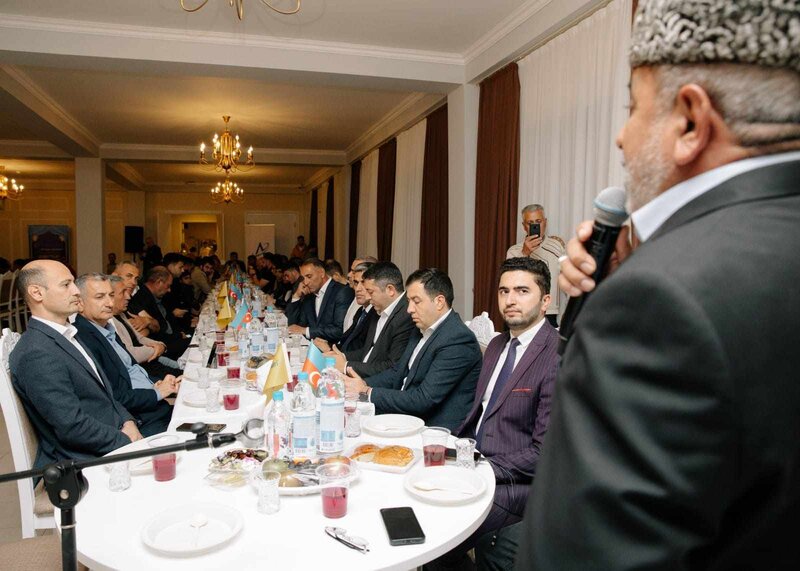"Super Sun" yağ markası Qarabağda iftar süfrəsi təşkil edib