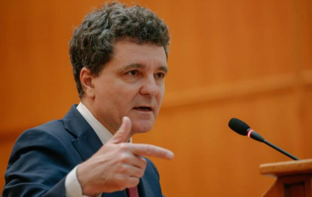 Rumıniya prezidenti Moldova ilə birləşmə referendumuna münasibət bildirib