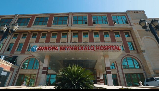 "Avropa Beynəlxalq hospitalı"nda Sevinc Babayeva əməliyyat üçün 1100 manat aldı -"Kəpəz"də Seymur Musayev 2500 manat tələb etdi