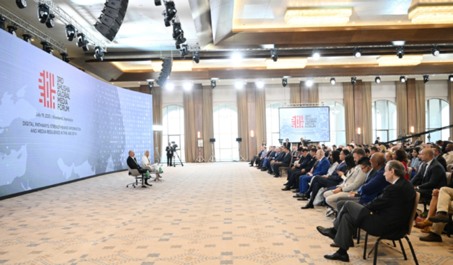 İlham Əliyevin III Şuşa Qlobal Media Forumunun iştirakçıları ilə görüşü keçirilib - YENİLƏNİB+VİDEO