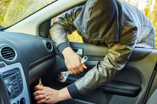 Maşını qaçırdı, xəstəxanalıq oldu - Azərbaycanda