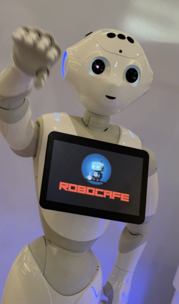 Bakıda ilk RoboCafe
