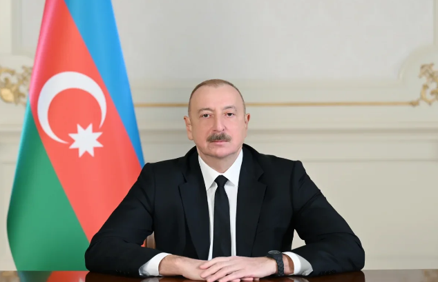 İlham Əliyev Oljas Süleymenovu 90 illik yubileyi münasibətilə təbrik edib
