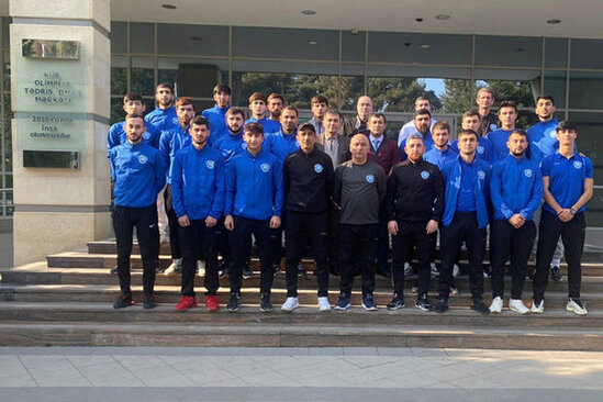 Azərbaycanda futbol klubunun avtobusu qəzaya düşüb: Xəsarət alanlar var