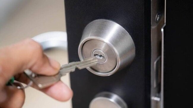 Qapınızı əsla 3 dəfə kilidləməyin - Səbəbini ustalar açıqladı