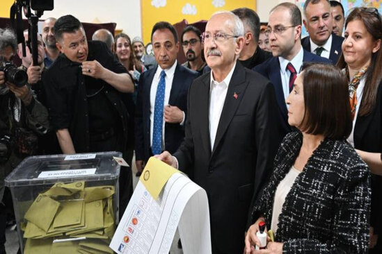CHP sədri, prezidentliyə namizəd Kamal Kılıçdaroğlu səsvermədə iştirak edib