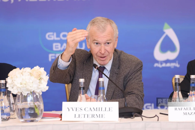 Belçikanın sabiq baş naziri: Azərbaycan Aİ-nin xüsusi diqqətinə layiqdir