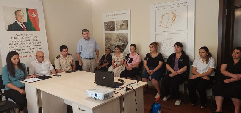 Fövqəladə Hallar Nazirliyi maarifləndirmə tədbirlərini davam etdirir