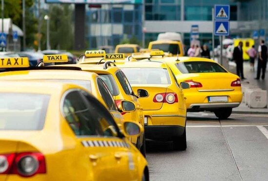 Azərbaycanda taksilərdə gediş haqqı BAHALAŞACAQ?