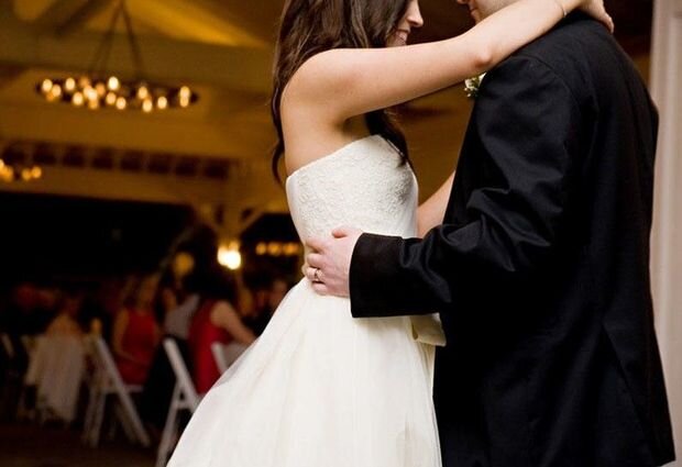 Azərbaycanda külək toy çadırını uçurdu: Məclis dayandırıldı