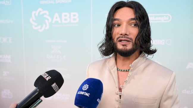 Faiq Ağayev tənqidçilərini "cahil" adlandırdı - FOTO
