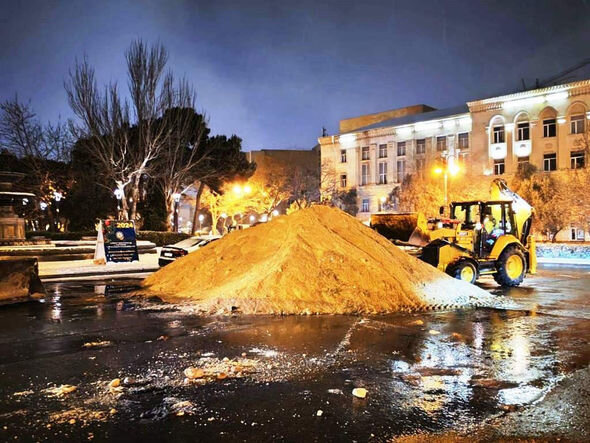 BŞİH-in kommunal strukturları gecə gücləndirilmiş iş rejimində çalışıblar - FOTO