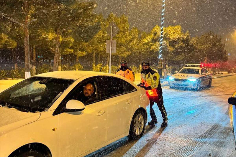 Sumqayıt Şəhər Polis İdarəsinin əməkdaşları gücləndirilmiş iş rejimində çalışırlar